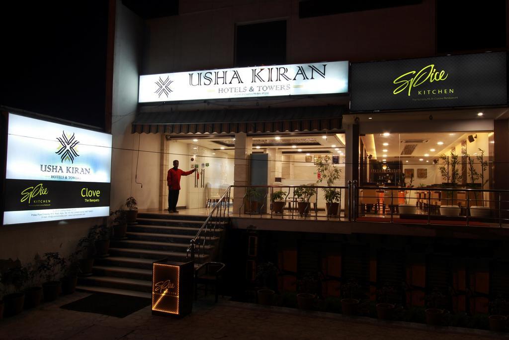 Genx Usha Kiran Agra Hotel Agra  Exterior photo