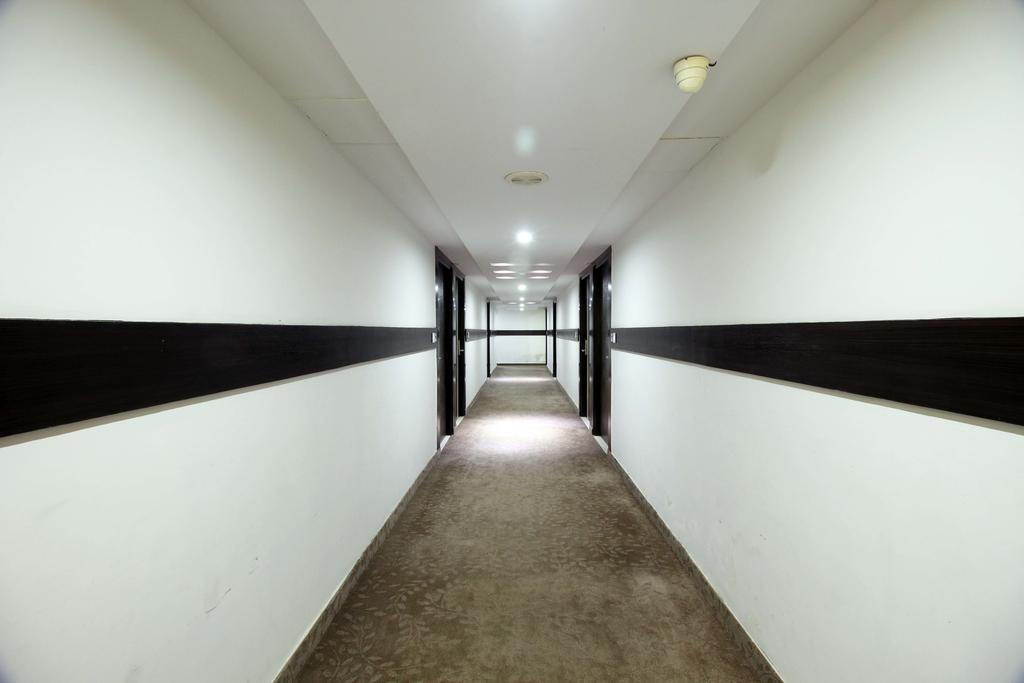 Genx Usha Kiran Agra Hotel Agra  Exterior photo